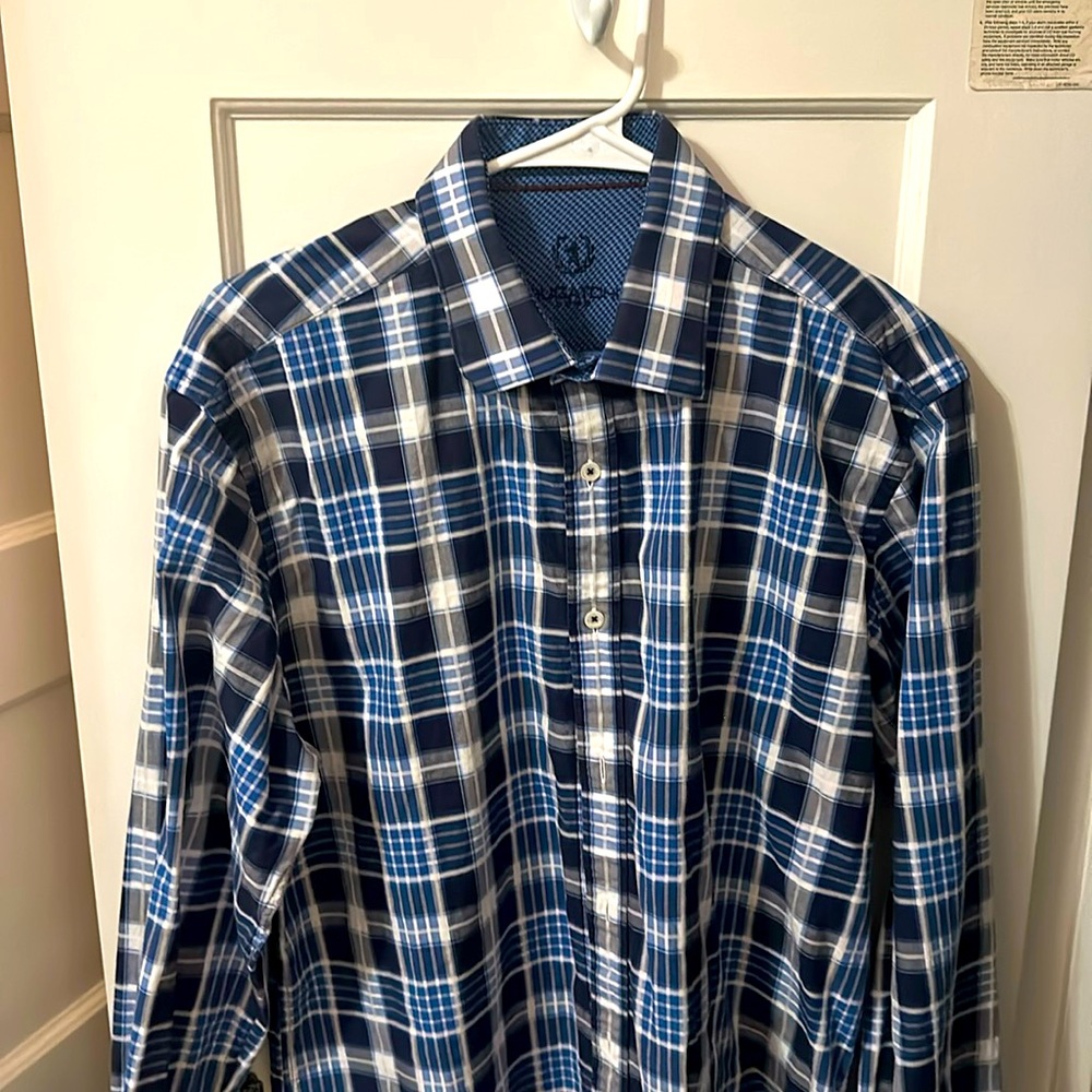 Bugatachi dress button down shirt
